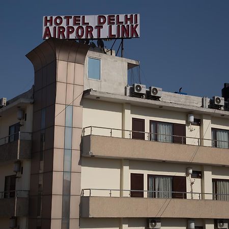 Airport Hotel Jet Inn Suites Ню Делхи Екстериор снимка